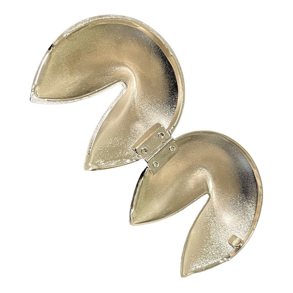 Chrome hinged fortune cookie trinket box. - Picture 5 of 8